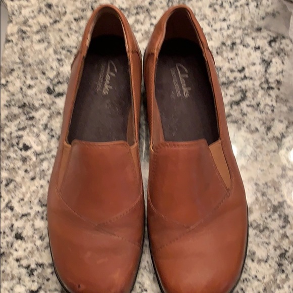Light brown Clark’s - Picture 4 of 7